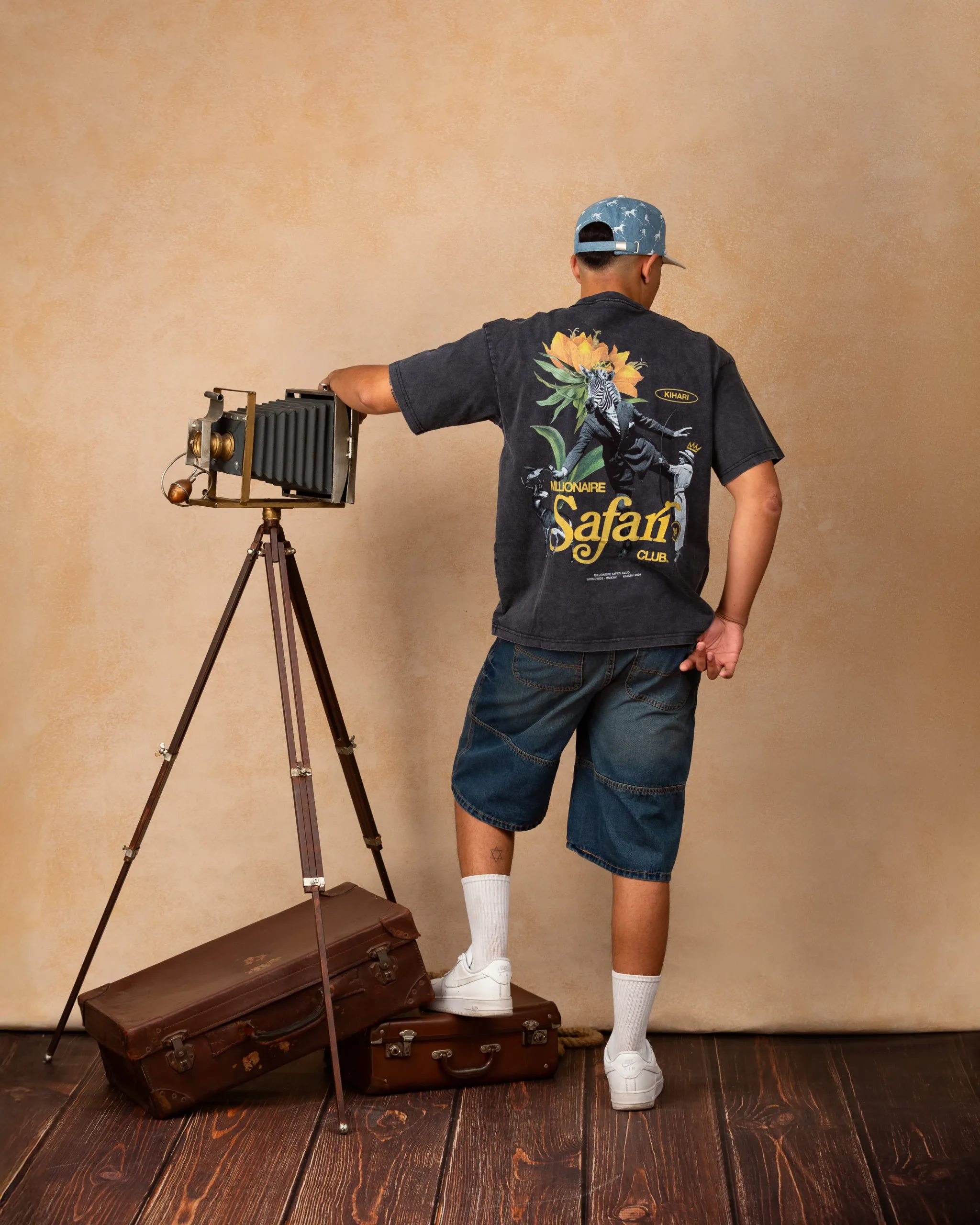 Black M.S.C Safari Club Graphic Tee